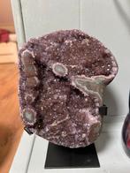 Uniek en bijzonder rainbow amethist met stalactietogen 😍, Ophalen of Verzenden, Mineraal