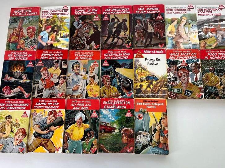 Bob Evers pockets, 17 stuks, Boeken, Avontuur en Actie, Gelezen, Ophalen of Verzenden