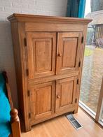 Geloogde eikenhouten kast, Ophalen, Zo goed als nieuw, Antiek