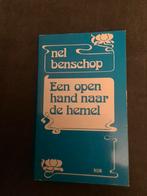 Een open hand naar de hemel, Nel Benschop, Ophalen of Verzenden, Gelezen