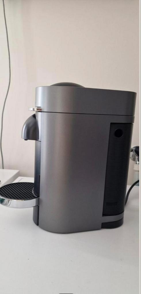 Krups Nespresso Vertuo XN900 Koffiezetapparaat, Witgoed en Apparatuur, Koffiezetapparaten, Gebruikt, Koffiepads en cups, Koffiemachine