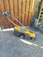 Elektrische stiga . mulching en achter uitworp met bak, Tuin en Terras, Grasmaaiers, Cirkelmaaier, Ophalen, Zo goed als nieuw