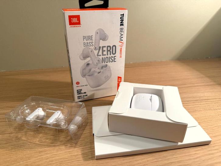 JBL Tune Beam, Audio, Tv en Foto, Koptelefoons, Zo goed als nieuw, Overige merken, Draadloos, Bluetooth, Ophalen of Verzenden