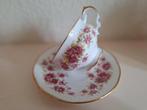 41 kop en schotel Elizabethan Queens Rose in super staat, Antiek en Kunst, Antiek | Servies los, Ophalen