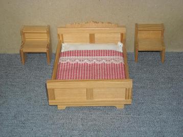 Lundby bed en 2 nachttafeltjes beschikbaar voor biedingen