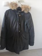 Donkerblauwe Woolrich damesjas, Kleding | Dames, Blauw, Ophalen of Verzenden, Woolrich, Maat 36 (S)