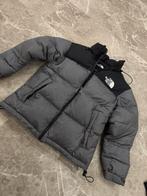 North face nuptse xs, Ophalen of Verzenden, Zo goed als nieuw, Maat 46 (S) of kleiner, Zwart