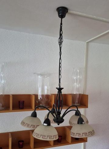 hanglamp beschikbaar voor biedingen