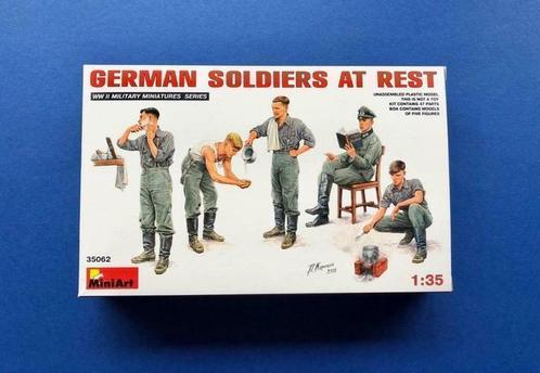 miniart 35062 German SOLDIERS AT REST 1/35, Hobby en Vrije tijd, Modelbouw | Figuren en Diorama's, 1:35 tot 1:50, Ophalen of Verzenden