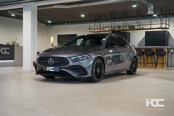 Mercedes-Benz A 200 AMG | Limo | Pano | Sfeer | 19 inch beschikbaar voor biedingen