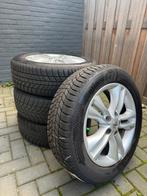 Winterbanden op velg Nissan Qashqai, Auto-onderdelen, Banden en Velgen, Ophalen, Banden en Velgen, 17 inch, Winterbanden