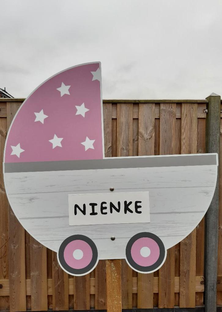 Geboortebord Roze Kinderwagen, Kinderen en Baby's, Kraamcadeaus en Geboorteborden, Gebruikt, Geboortebord, Ophalen