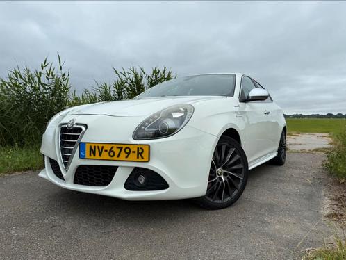 Alfa Romeo Giulietta 1.4 Turbo 2012 Wit, Auto's, Alfa Romeo, Particulier, Giulietta, Benzine, C, Hatchback, Handgeschakeld, Geïmporteerd