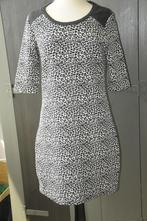 Superleuke jurk van Maison Scotch, maat 2 (38), ZGAN!!, Maat 38/40 (M), Zwart, Zo goed als nieuw, Boven de knie