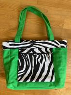 Strandtas stof groen met zebra print 30x45 cm, Ophalen of Verzenden, Zo goed als nieuw, Groen, Shopper