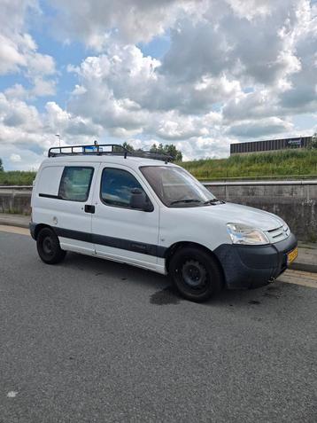 Citroën Berlingo / APK / Airco / Trekhaak / Zijdeur beschikbaar voor biedingen