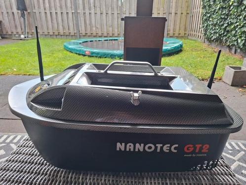 Te koop Zeer complete Nanotec GT2 voerboot, Watersport en Boten, Hengelsport | Karpervissen, Zo goed als nieuw, Overige typen