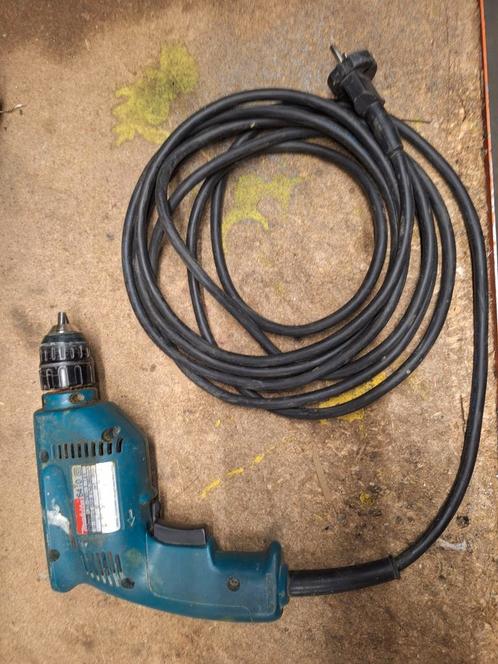 Makita boormachine type 6410, Doe-het-zelf en Verbouw, Gereedschap | Schuurmachines, Zo goed als nieuw, Vlakschuurmachine, Minder dan 600 watt