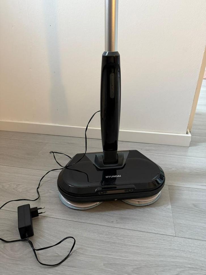 Hyundai draadloze dweil - Zo goed als nieuw!, Huis en Inrichting, Schoonmaakartikelen, Mop of Dweil, Ophalen