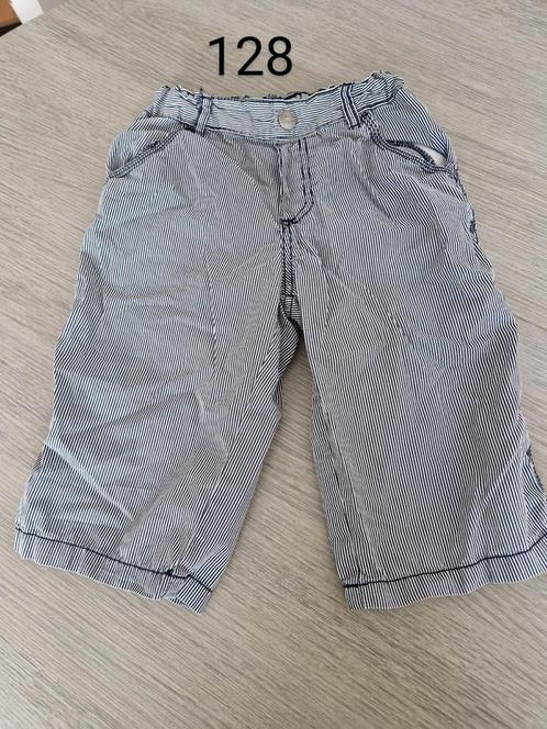 Korte broek maat 128 gestreept dopodopo, Kinderen en Baby's, Kinderkleding | Maat 128, Zo goed als nieuw, Jongen, Broek, Ophalen of Verzenden