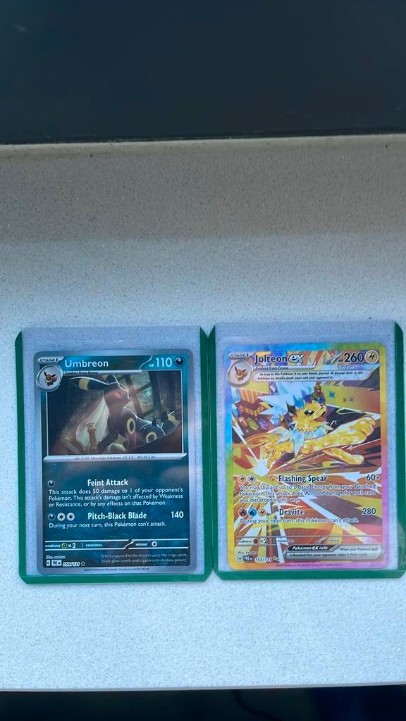 Prismatic ecolution hits, Hobby en Vrije tijd, Verzamelkaartspellen | Pokémon, Zo goed als nieuw, Meerdere kaarten, Ophalen of Verzenden