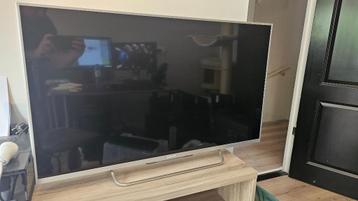 Mooie Sony Bravia 42 inch Full HD TV beschikbaar voor biedingen