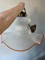 Antieke hanglamp groot opaal glas, Zo goed als nieuw, Ophalen