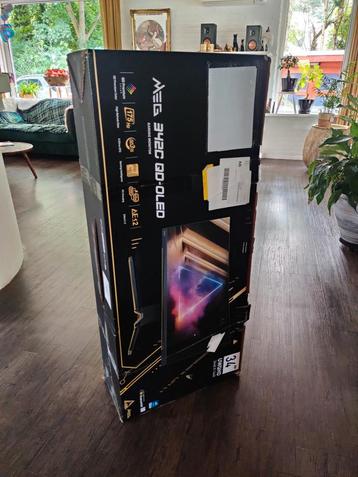 MSI Meg 342C QD-OLED Ultrawide (PAS OP, KAPOT) beschikbaar voor biedingen