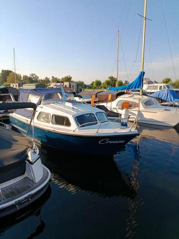 Waterland 700  vetus Diesel 27 pk 575 draaiuren  beschikbaar voor biedingen