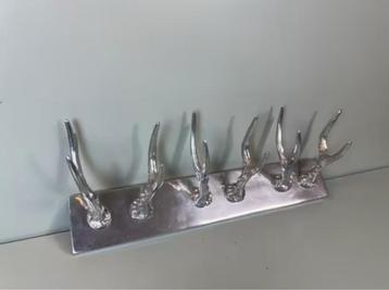 Pols Potten hertengewei kapstok beschikbaar voor biedingen