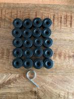 Set nieuwe Volkswagen wielbout dopjes voor op de 17mm bouten, Ophalen of Verzenden