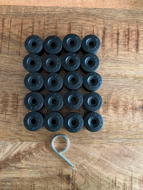Set nieuwe Volkswagen wielbout dopjes voor op de 17mm bouten, Auto diversen, Tuning en Styling, Ophalen of Verzenden