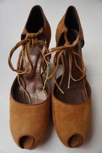 FX Fluxa pumps peeptoes hakken mosterd geel bruin leer mt 38, Pumps, Ophalen of Verzenden, Zo goed als nieuw, Bruin