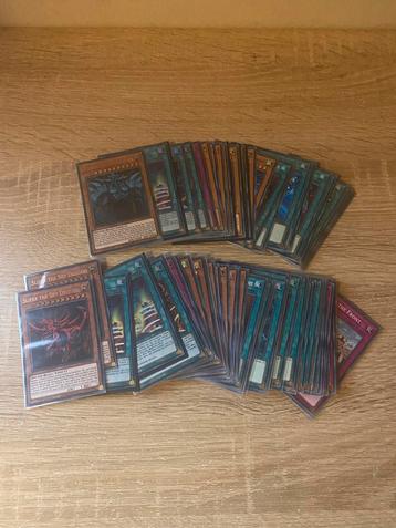 Yugioh: Slifer & Obelisk kaarten - 66 Kaarten beschikbaar voor biedingen