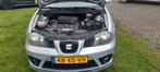 Seat Ibiza 1.6 77KW 5DRS 2007 Grijs, Auto's, Seat, 47 €/maand, Origineel Nederlands, Te koop, Zilver of Grijs