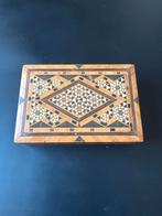 Antiek Houten Doosje met Inlegwerk en Fluweel, Antiek en Kunst, Ophalen of Verzenden