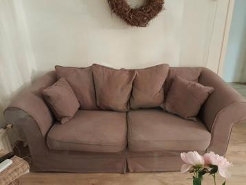 Taupe kleurige landelijke 2,5 zits bank 190 x 90 lxb beschikbaar voor biedingen