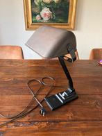 Erpe Notarislamp model 52, Ophalen