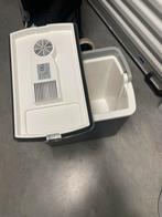 Koelbox met 12V aansluiting voor in de auto of caravan., Ophalen, Zo goed als nieuw, Elektrisch