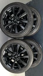 Complete set zwarte nieuw velgen met banden, Auto-onderdelen, Banden en Velgen, 215 mm, Banden en Velgen, Nieuw, 17 inch