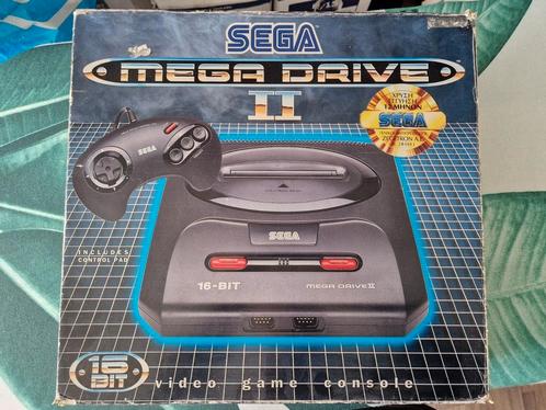 Sega Megadrive 2 in doos en spellen, Spelcomputers en Games, Spelcomputers | Sega, Gebruikt, Mega Drive, Met 2 controllers, Met games