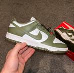 Nike Dunk Low Medium Olive maat 38,5/42/42,5, Overige kleuren, Nike, Nieuw, Ophalen of Verzenden