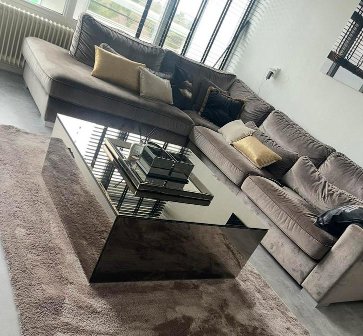 Taupe Eric kuster velvet bank, Huis en Inrichting, Complete inboedels, Ophalen of Verzenden