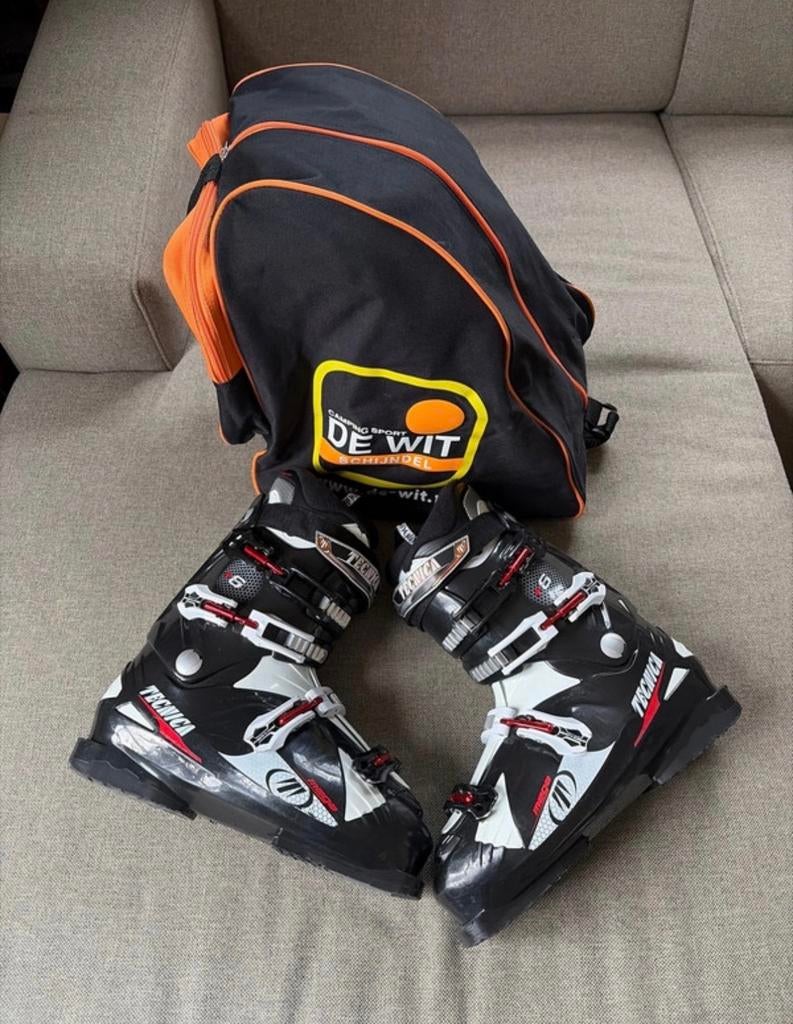 Tecnica Mega +6 skischoenen z.g.a.n. maat 44,5-45.5, Overige merken, Schoenen, Ophalen of Verzenden, Zo goed als nieuw