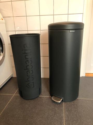 Brabantia NewIcon Prullenbak Mineral Infinite Grey 30ltr beschikbaar voor biedingen