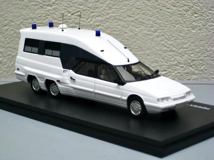 Citroen XM Tissier Ambulance met losse decals Perfex 1:43, Hobby en Vrije tijd, Modelauto's | 1:43, Nieuw, Auto, Overige merken