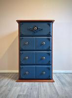 Blauw ladekastje met houtkleur details, Huis en Inrichting, Kasten | Ladekasten, Ophalen, 50 tot 100 cm, Zo goed als nieuw, 3 of 4 laden