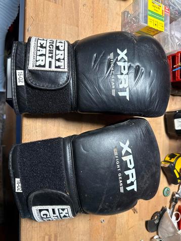 Xprt Bokshandschoenen 16oz beschikbaar voor biedingen