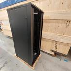 Patchkast/serverkast, Computers en Software, Serverkasten, Ophalen, Zo goed als nieuw