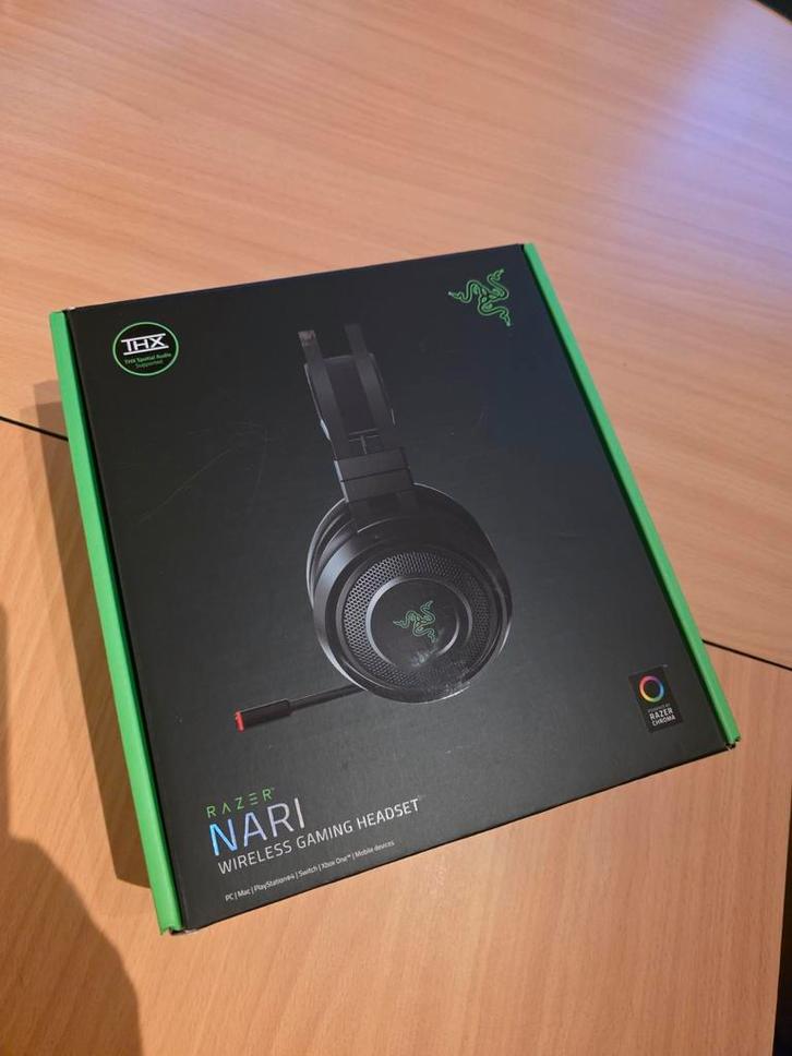 Razer Nari Wireless Gaming Headset, Computers en Software, Headsets, Zo goed als nieuw, Over-ear, Draadloos, Gaming headset, Inklapbare microfoon